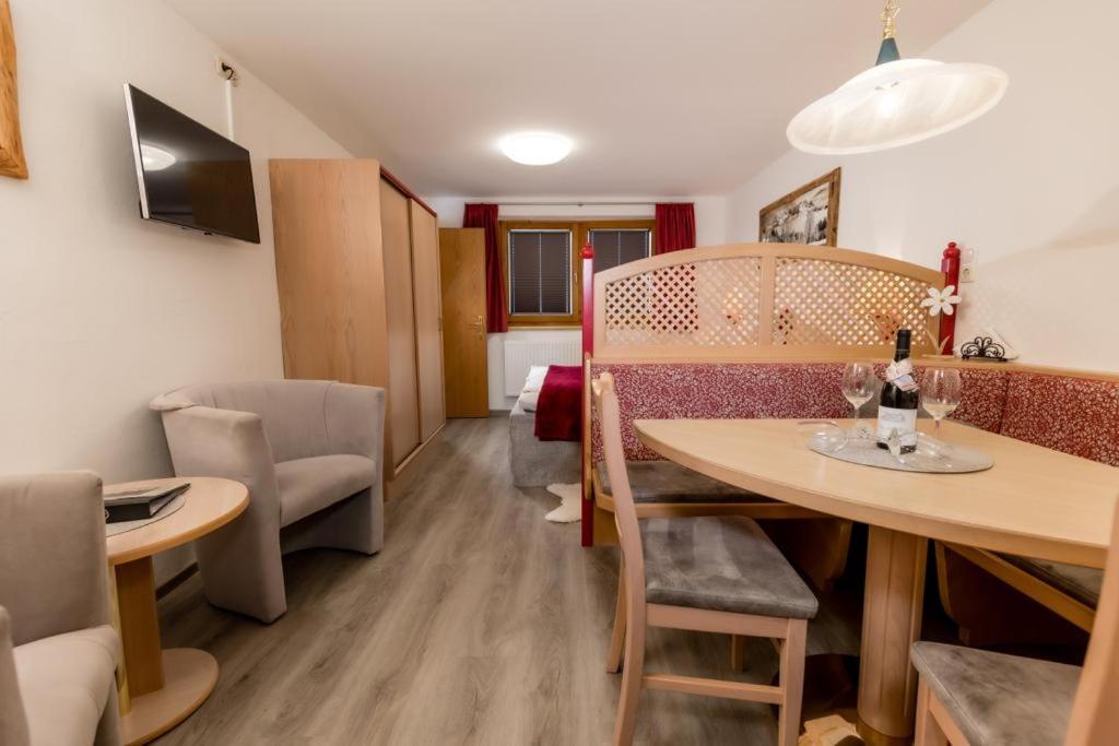 Appartement Haus Landmann à Ellmau Extérieur photo